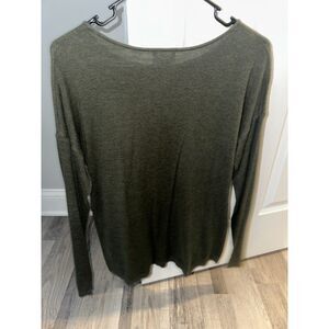 Women's Old Navy Long Sleeve Sweater